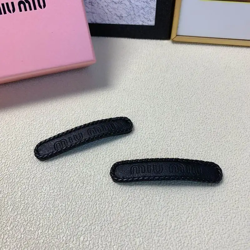 MiuMiu Hairpin 01lyr23 (15)